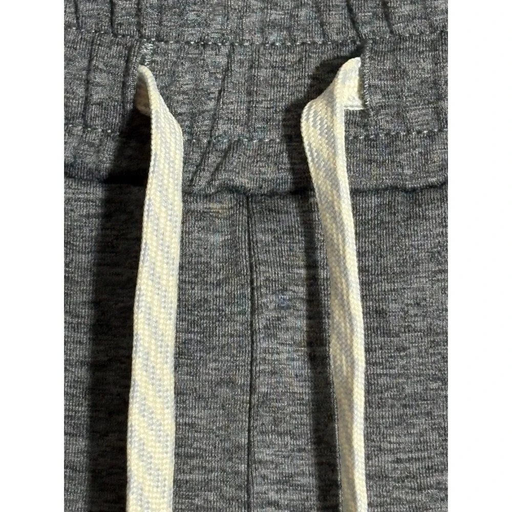 Vuori Sunday Performance Jogger Grey sz SM Mens Excellent